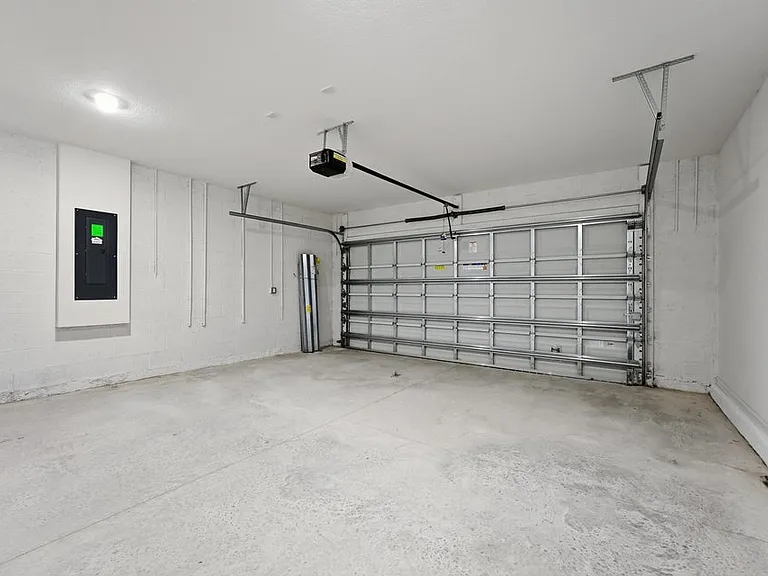 10485 NW Suncrest Loop — Photo 22