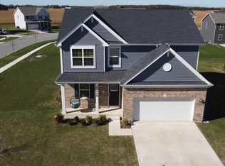 11498 Hancock Dr, Winfield, IN