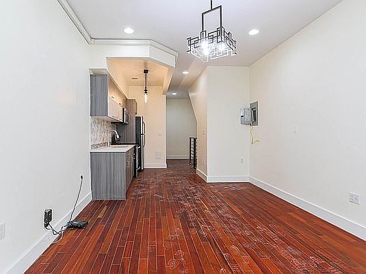 2nd image of 1434 De Kalb Ave #1T