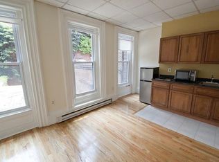 70 Pinckney St APT 2, Boston, MA 02114