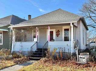 1031 Sheridan Rd, Escanaba, MI 49829