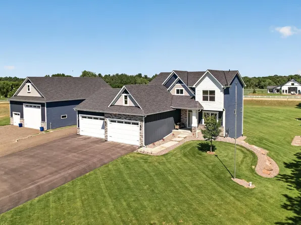 20011 Grouse St NW, Oak Grove, MN 55011