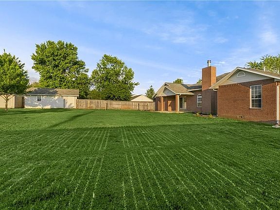 5th image of 13112 Willow Oak Ln