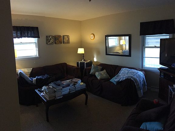 3rd image of 1218 W University Ave #2