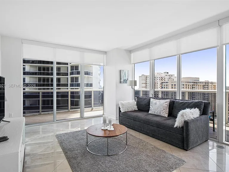 1830 S Ocean Dr #1406 — Photo 2