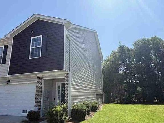 3rd image of 19 Abaco Ct