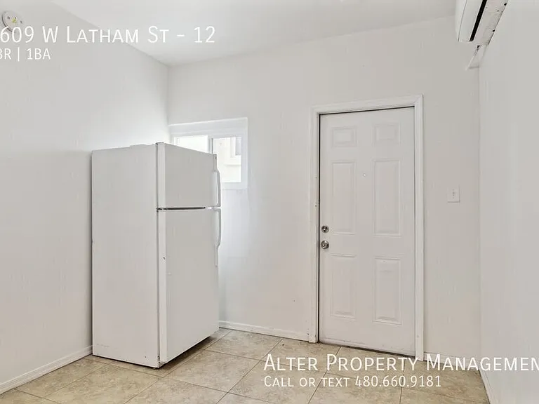 1609 W Latham St #12 — Photo 1