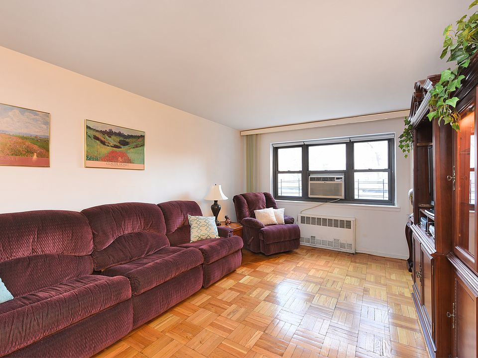 1st image of 3131 138th St APT 1L