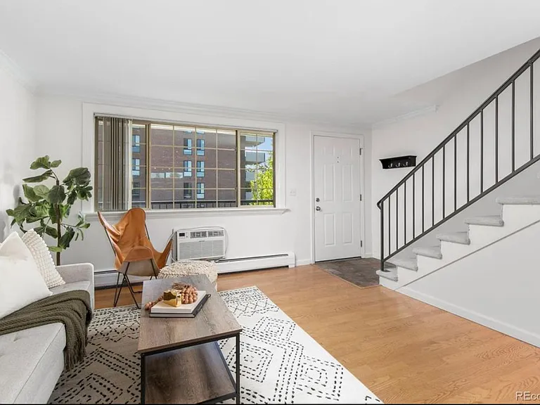 30 N Emerson St #302 — Photo 10