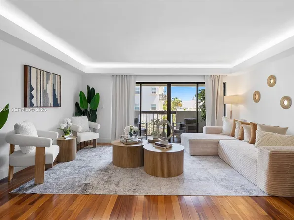 2600 Cardena St #Penthouse 4, Coral Gables, FL 33134