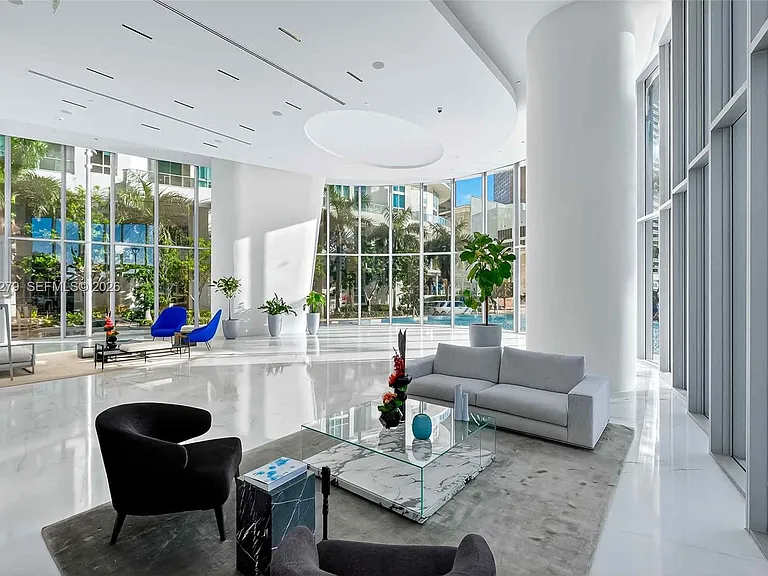 300 Biscayne Boulevard Way #506E — Photo 16