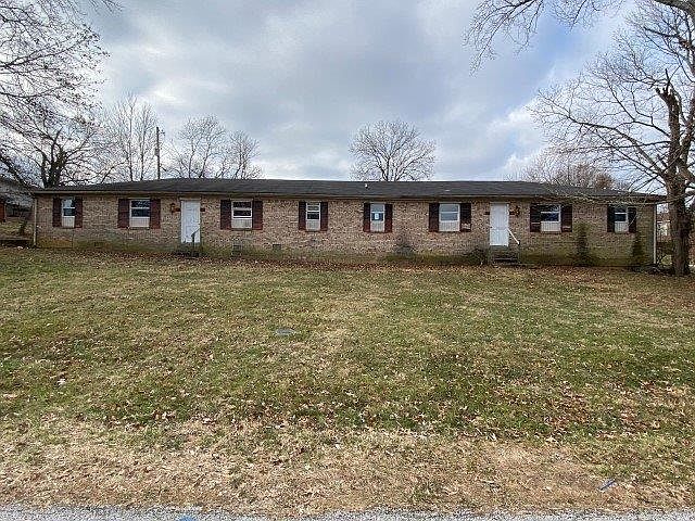 1st image of 1001 Colonial Trce