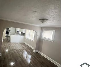 4678 N 49th St, Milwaukee, WI 53218