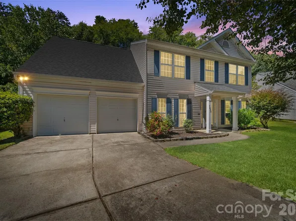 7838 Cafferty Cir, Charlotte, NC 28215