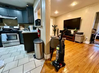 76 Egmont St APT 1, Brookline, MA 02446