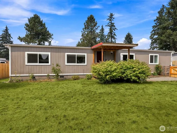 13104 Ridge Circle E, Bonney Lake, WA 98391