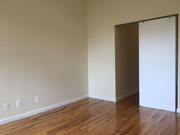 4th image of 802 Macdonough St APT 3R