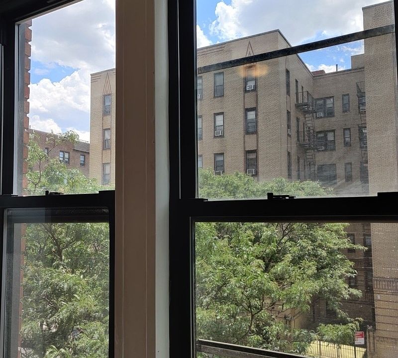 1st image of 41-42 42nd St #3N