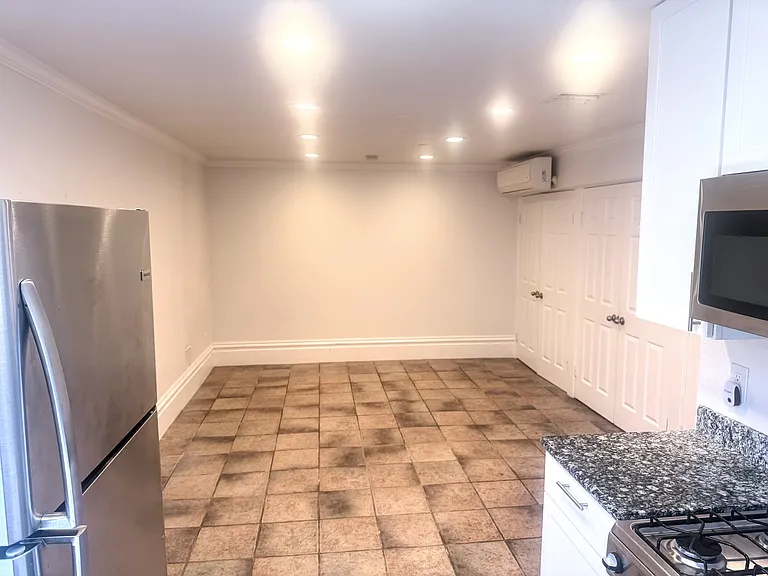 309 Wilson St — Photo 2