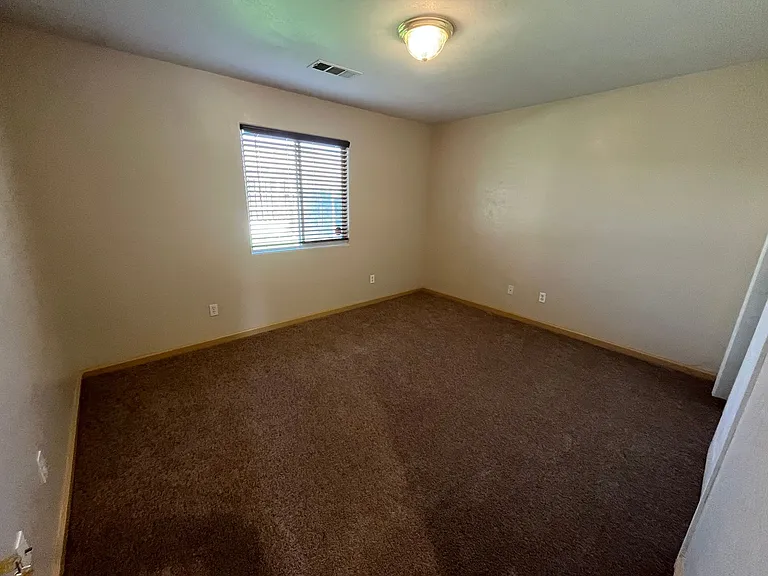 1030 S Vista St — Photo 18