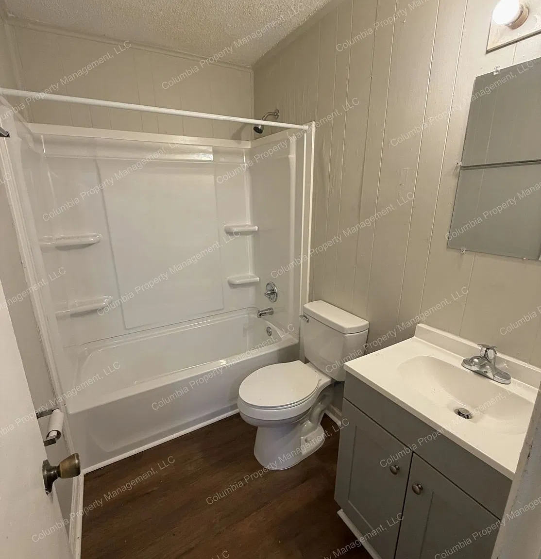 3 bed, 1100 sqft, $1,195 — Photo 1