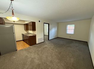 816 E Walnut St #820F, Independence, MO 64050
