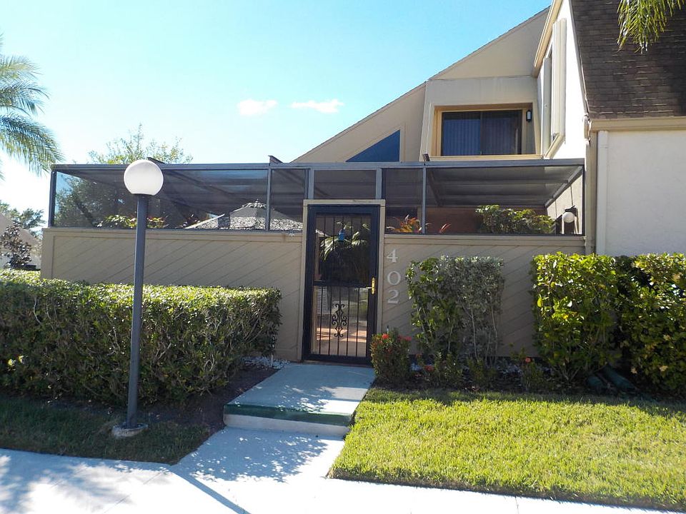 1st image of 1100 SE Mitchell Ave APT 402