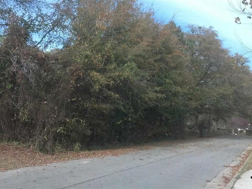 2nd image of 916 Award St #42-45