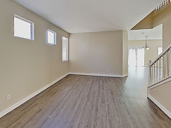 5th image of 8909 Wolf Dancer Ave