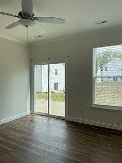 402 Albus Dr — Photo 16
