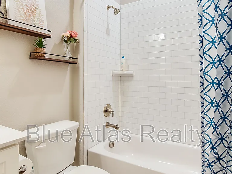 4001 Bear Creek Ct — Photo 8