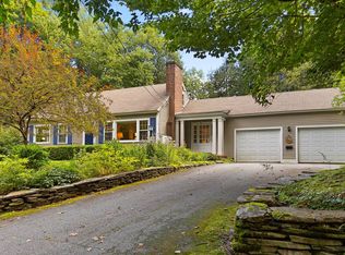 2 Conant Rd, Hanover, NH 03755