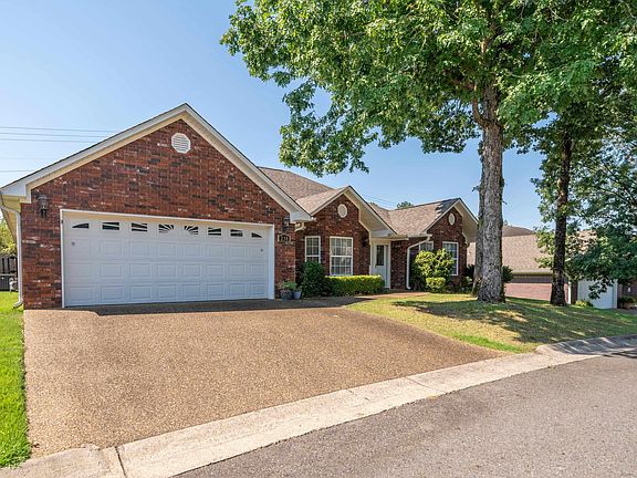 2nd image of 230 Southpark Pl