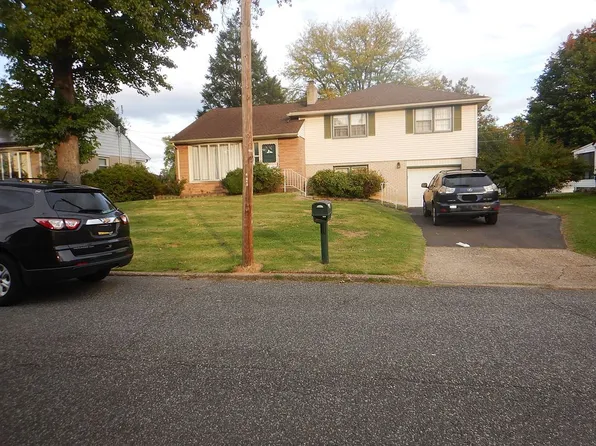 1003 Susan Rd, Philadelphia, PA 19115