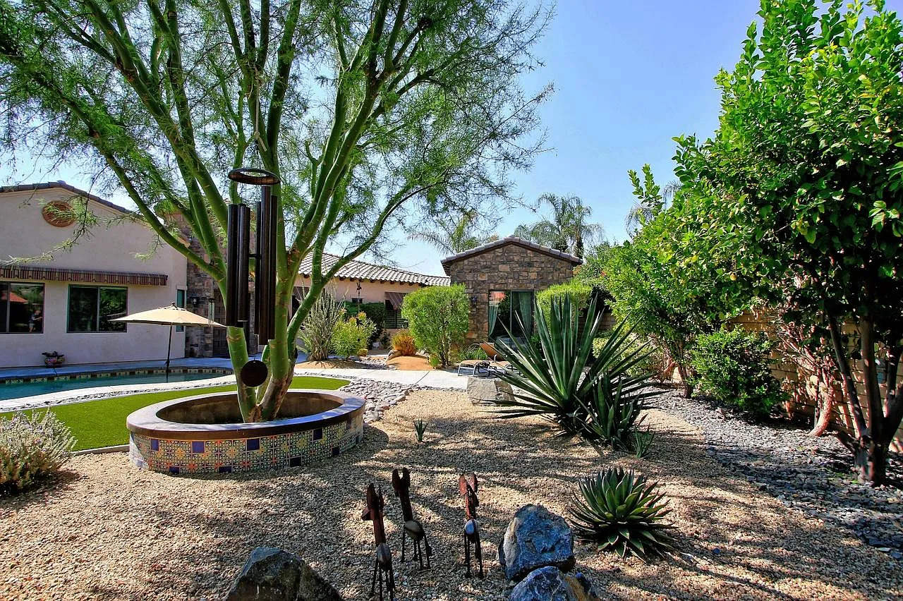 57513 Santa Rosa Trl — Photo 3