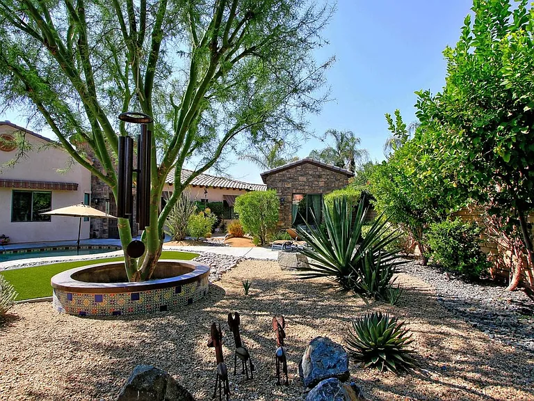 57513 Santa Rosa Trl — Photo 3