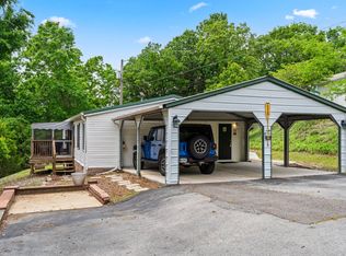 115 Roxborough Ave, Branson West, MO 65737