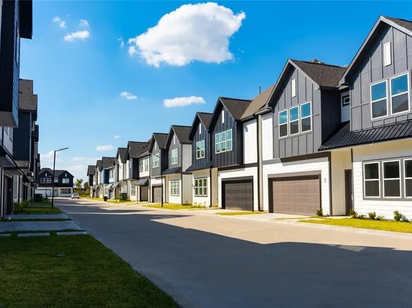 6702 Metro Blvd #6, Houston, TX 77083