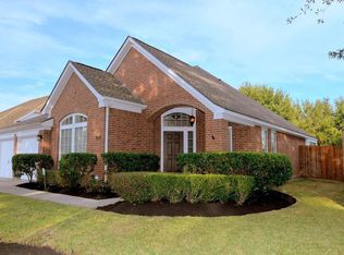 202 Calypso Ln, League City, TX 77573