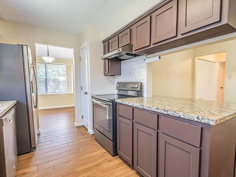 11438 Brook Meadow Dr — Photo 6
