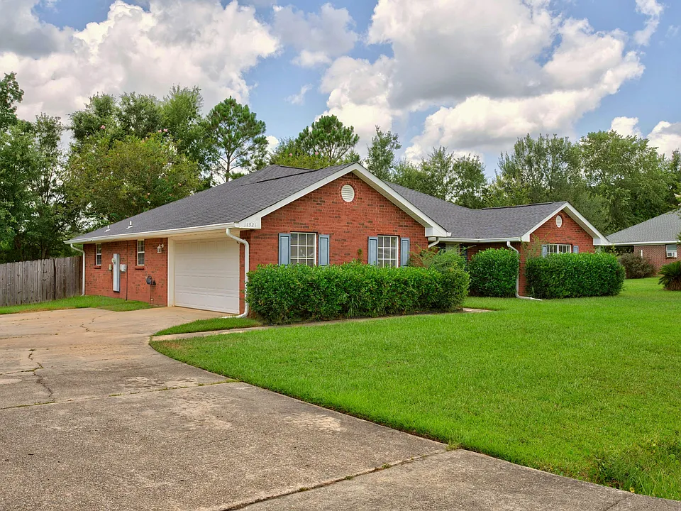 11321 Peyton Dr