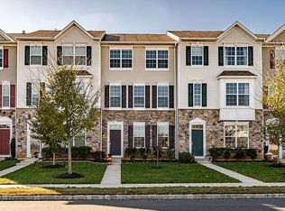 464 N Palace Dr, Glassboro, NJ 08028