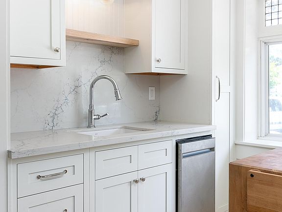 2nd image of 407 N Avenue 66 #1