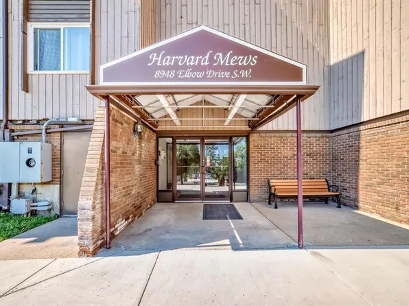 8948 W Elbow Dr SW #382, Calgary, AB T2V 0H9