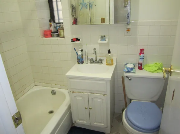 95 South Tenth Street image 4 of 16