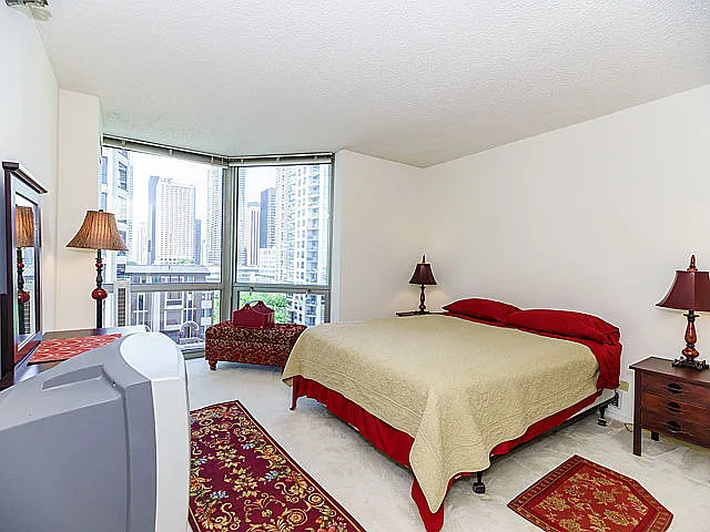 195 N Harbor Dr #607 — Photo 7