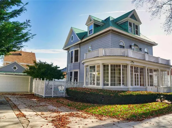 3 Beech Ct Circle image 2 of 36