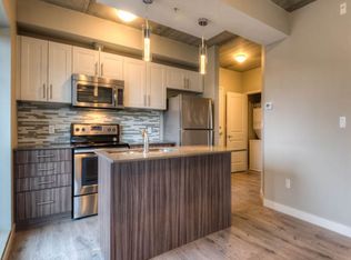 Stirling Apartments, Kitchener, ON N2M 0B1