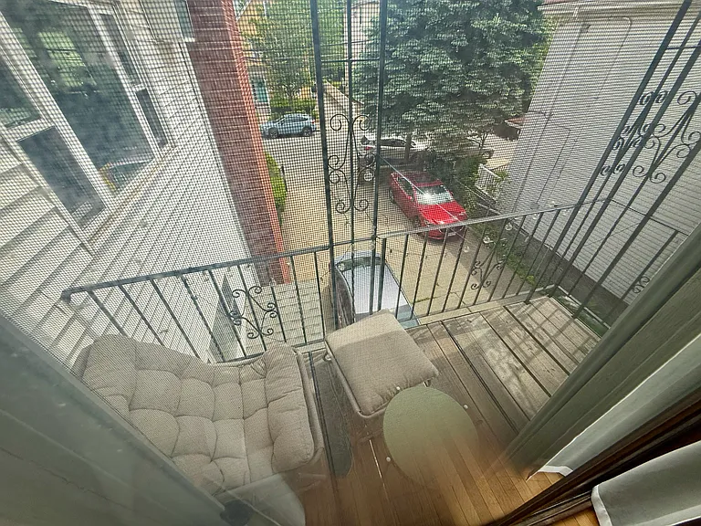 30 Prescott St #2 — Photo 15