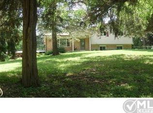 1420 Hummer Lake Rd, Ortonville, MI 48462